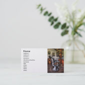 Carte De Visite Coiffeur - la chaise de coiffeur (Debout devant)
