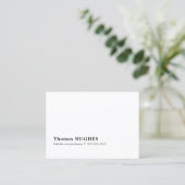 Carte De Visite Consultant professionnel minimaliste noir blanc (Debout devant)