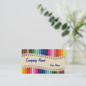 Carte De Visite Crayons couleur artiste (Debout devant)