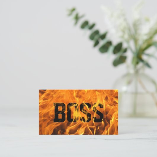Carte De Visite Creative Burning Fire Bold Typographie Boss (Debout devant)