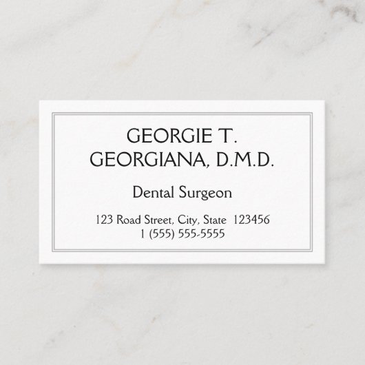 Carte de visite de chirurgien dentaire minimal (Devant)