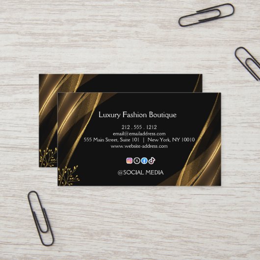 Carte de visite de la boutique de mode luxe noir o (Devant/Arrière en situation)