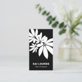 Carte de visite de la branche Feuille moderne noir (Debout devant)