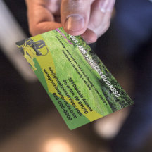 Carte de visite de la société de services de pelou