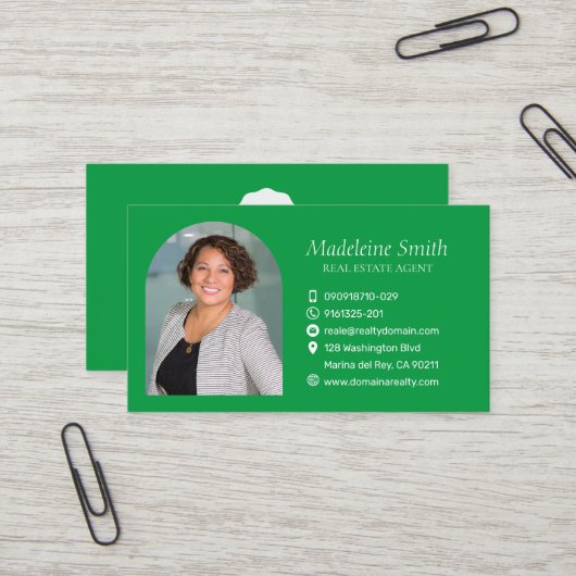 Carte de visite de l'agent immobilier vert avec pe (Devant/Arrière en situation)