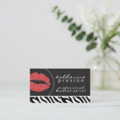 Carte de visite de maquilleur avec les lèvres (Debout devant)