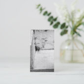 Carte de visite de mauvaises herbes sur les marche (Debout devant)