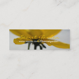 Carte de visite de photographie florale d'été jaun