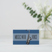 Carte de visite de professeur de saxophone de stud (Debout devant)