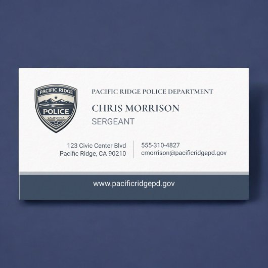 Carte de visite de sergent de police avec logo