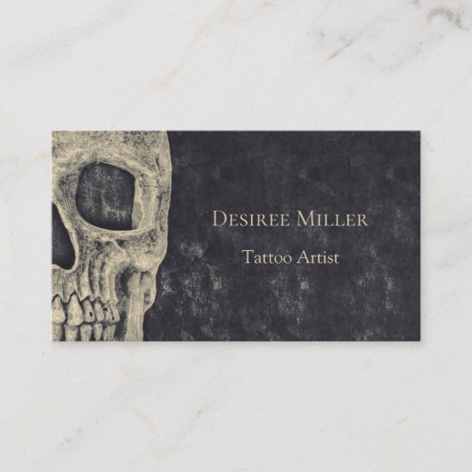 Carte De Visite Demi-crâne gothique Gris Beige Tatouage Artiste (Devant)