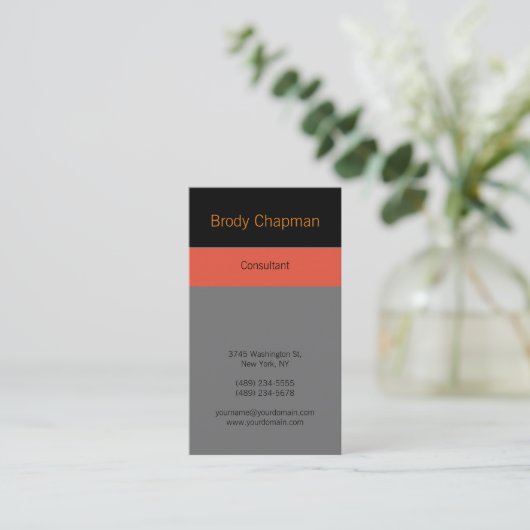 Carte De Visite Design moderne simple Vertical Noir Rouge Gris Uni (Debout devant)