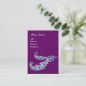 Carte De Visite DIAMOND FEATHERS MONOGRAM, violet, noir, blanc (Debout devant)