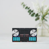 Carte de visite DJ (Debout devant)