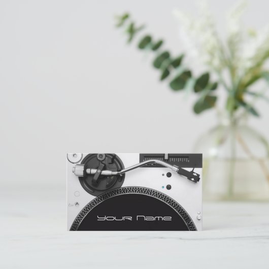 Carte de visite DJ (Debout devant)