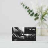 Carte de visite DJ (Debout devant)