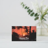 Carte de visite du guide touristique Hawaii (Debout devant)
