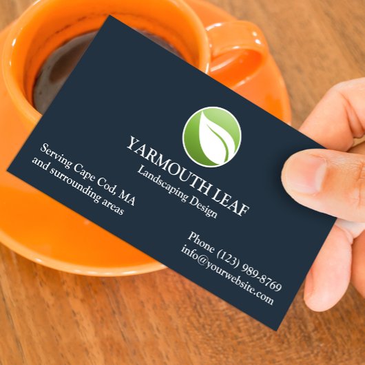 Carte de visite du logo de la feuille d'entretien