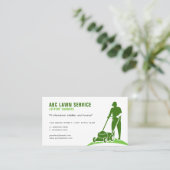 Carte de visite du service de remorquage de pelous (Debout devant)