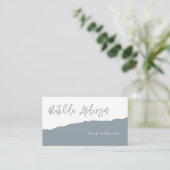 Carte De Visite Dusty bleu moderne script minimal QR CODE (Debout devant)