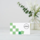 Carte De Visite Echecboard vert et blanc avec logo et photo chic (Debout devant)