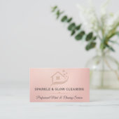 Carte De Visite Elegant Cleaning Services Maid & Housekeeping (Debout devant)