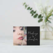 Carte De Visite Élégant maquillage photo noir blanc Script (Debout devant)