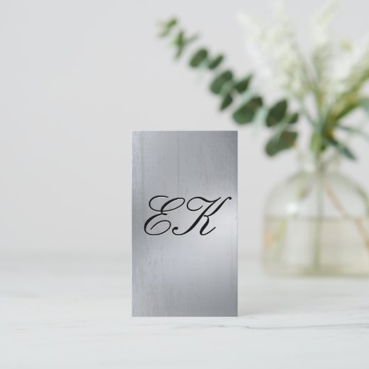 Carte De Visite Élégant Monogramme Script Silve Metal Shine Textur (Debout devant)