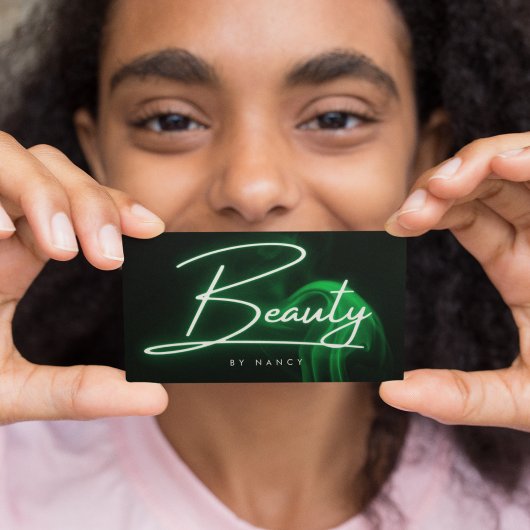 Carte De Visite Élégant vert néon & fumée Salon de beauté Script