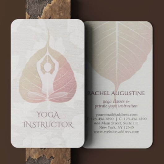 Carte De Visite Élégante posture de méditation de Yoga avec feuill