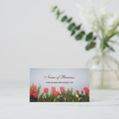 Carte De Visite Élégantes Tulipes Rouges Florales Dans La Mist De  (Debout devant)