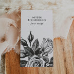 Carte De Visite Élégants Roses de thé Vintage | Noir et blanc<br><div class="desc">Ces cartes de visite tendance et élégants présentent une illustration noire vintage d'un rose de thé victorien,  ainsi que votre nom et d'autres informations dans le texte correspondant.</div>