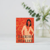 Carte De Visite Femme de charme sur l'empreinte de léopard de (Debout devant)