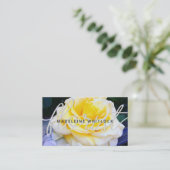 Carte De Visite Fleur de rose jaune fleuriste (Debout devant)