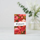 Carte de visite fleuriste (Debout devant)