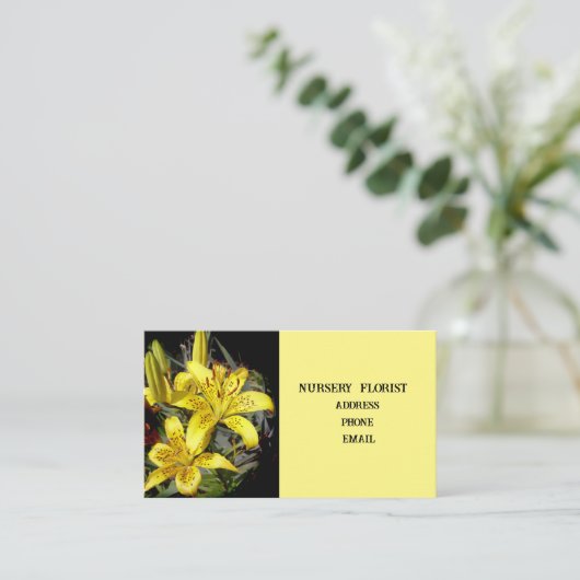 Carte De Visite Fleuriste de pépinière (Debout devant)