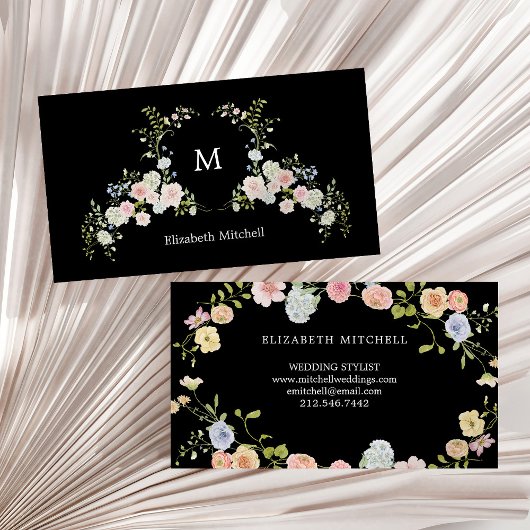 Carte De Visite Flore du jardin de printemps sur noir | Monogramme