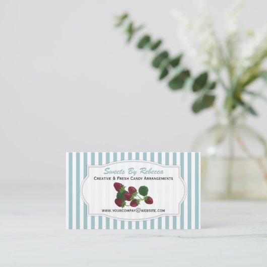 Carte de visite fraise (Debout devant)