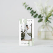 Carte De Visite Grand Initiales Sage Green Typographie Photographe (Debout devant)