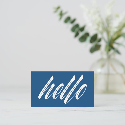 Carte De Visite Hello Modern White Script sur Blue (Debout devant)
