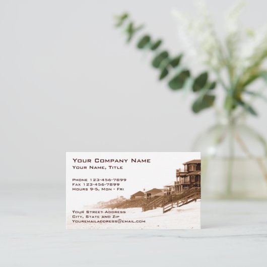 Carte de visite immobilier de location (Debout devant)