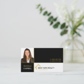 Carte de visite immobilier noir et or (Debout devant)