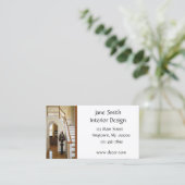Carte de visite intérieur à la maison (Debout devant)
