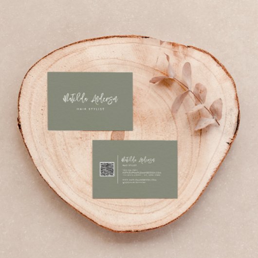 Carte De Visite Khaki vert moderne script minimal QR CODE