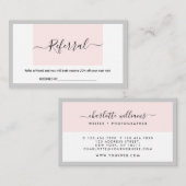 Carte De Visite Le rose de calligraphie moderne et gris-clair en (Devant / Derrière)