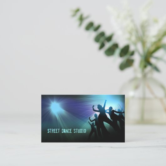 Carte de visite léger bleu de studio de danse de (Debout devant)