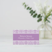 Carte de visite lilas et blanc de damassé (Debout devant)