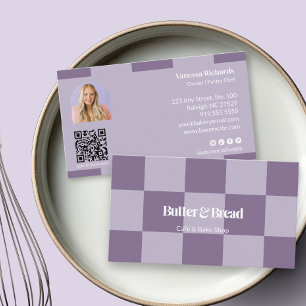 Carte De Visite Logo de boulangerie chic violet damier QR Photo