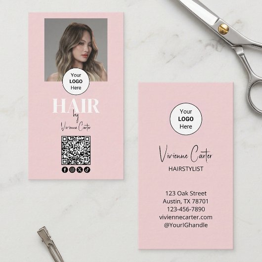 Carte De Visite Logo de script rose poudré Code QR Photo Coiffeur