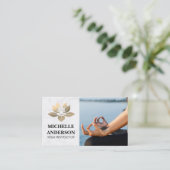 Carte De Visite Logo Gold Yoga | Méditation assis (Debout devant)